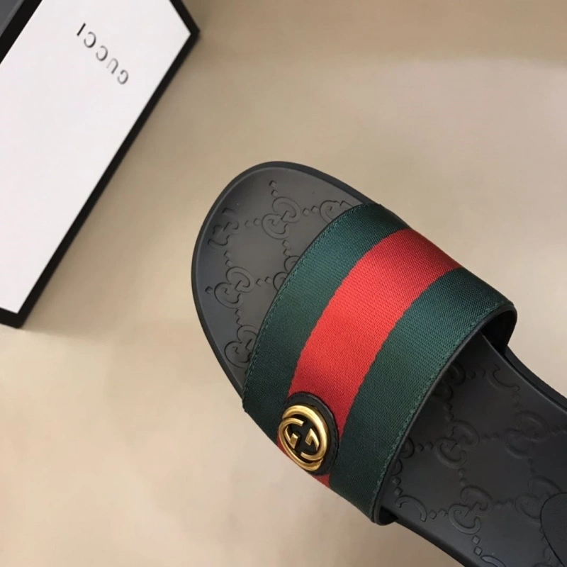 Efficient Gxccx Slippers 164251