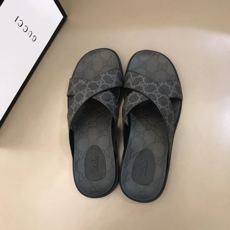 Gxccx Slippers Vibrant 164277