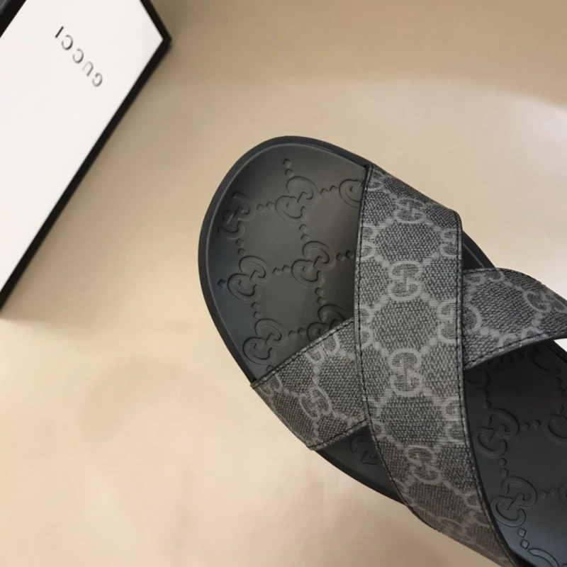 Gxccx Slippers Vibrant 164277
