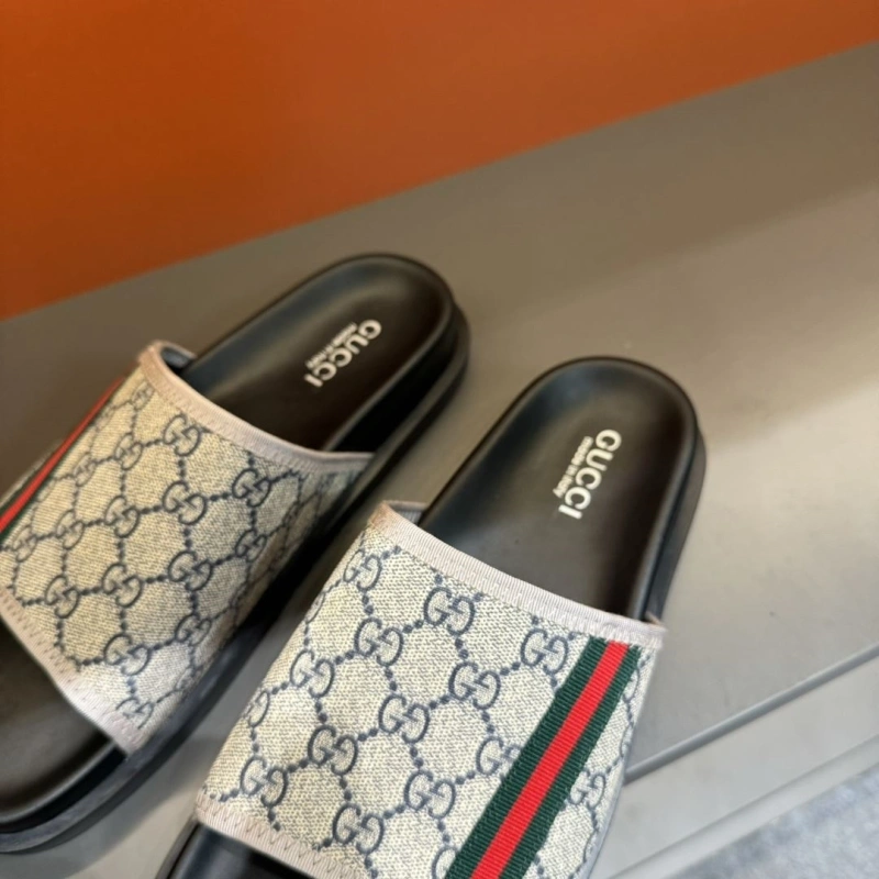 Gxccx Slippers Functional 164255