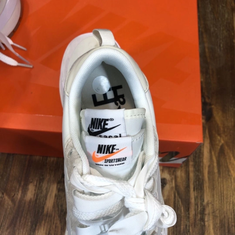 Unique Nxkx Sneakers 200061