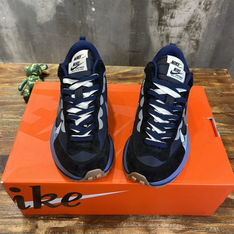 Unique Nxkx Sneakers 200054