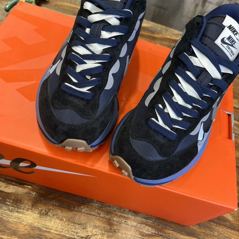 Unique Nxkx Sneakers 200054