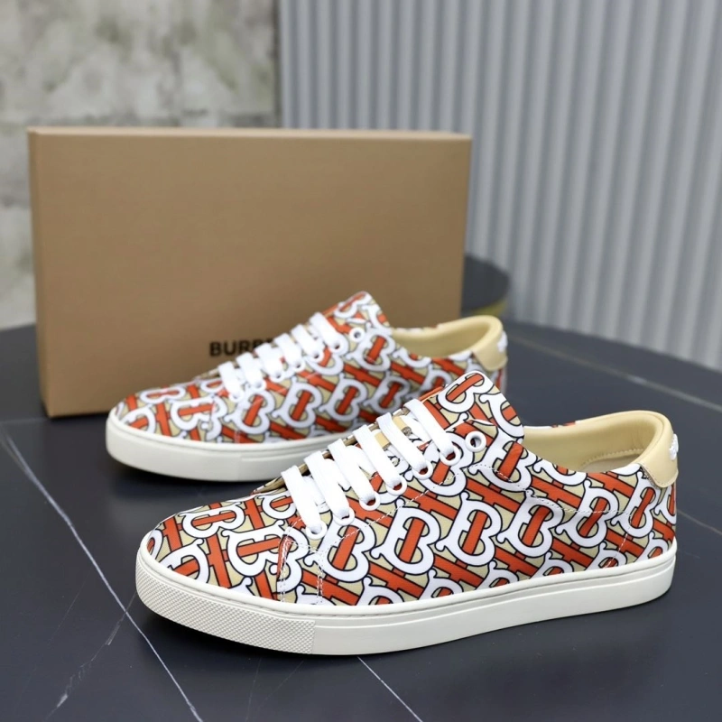 Durable Bxrbxrry Sneakers 115421