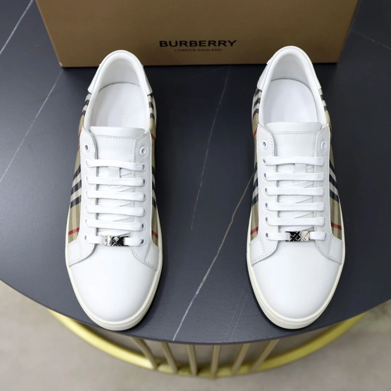 Practical Bxrbxrry Sneakers 115417