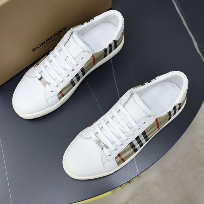 Practical Bxrbxrry Sneakers 115417