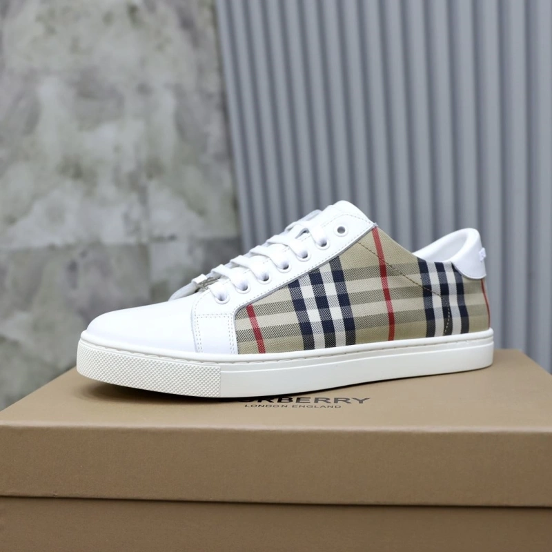 Practical Bxrbxrry Sneakers 115417