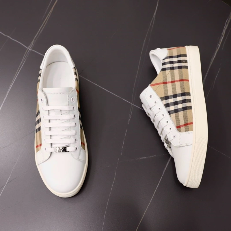 Practical Bxrbxrry Sneakers 115417