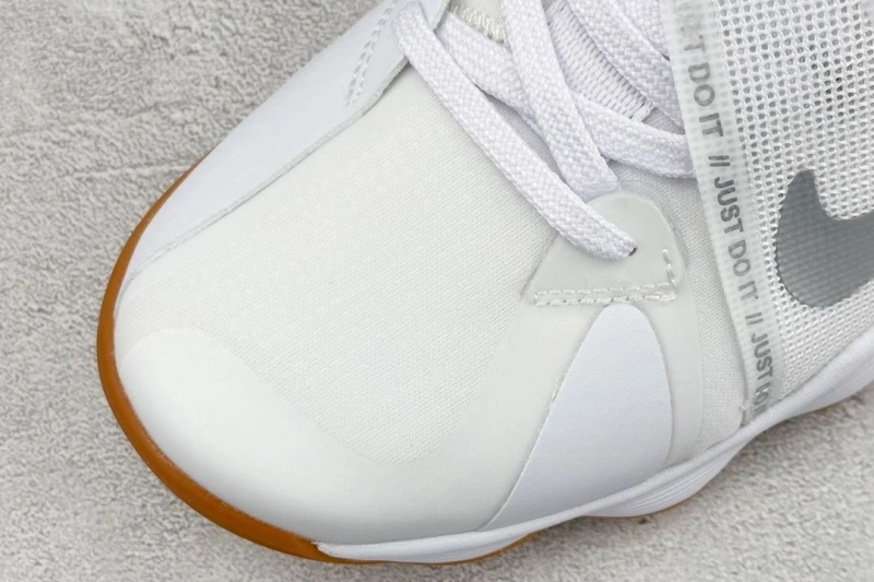 Refined Nxkx Sneakers 200036