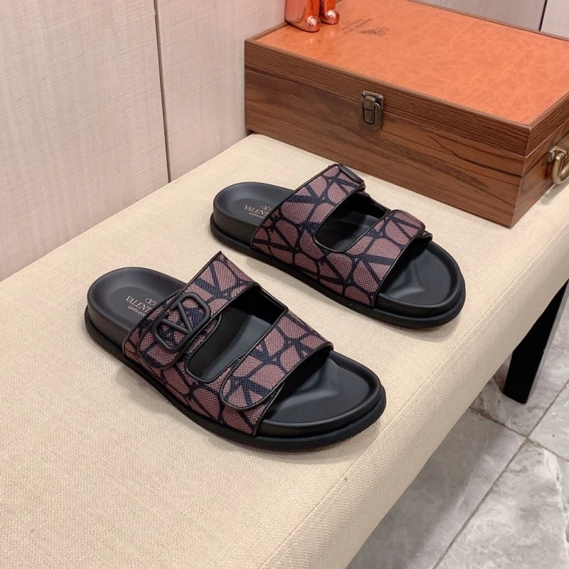 Trendy Vxlxntino Slippers 231611