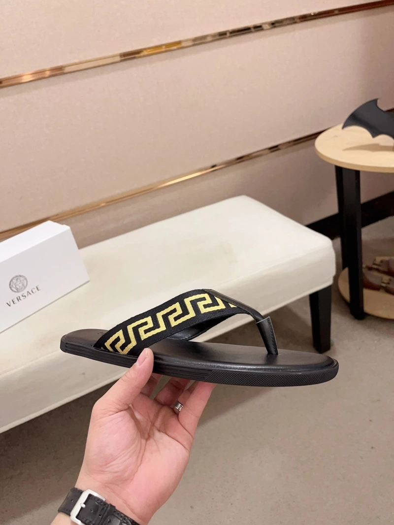 Vibrant Gxvxnchy Slippers 154395