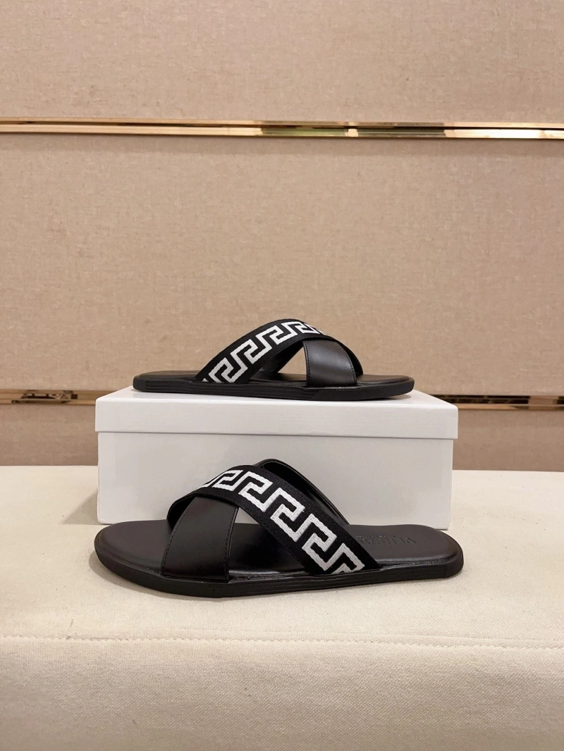 Reliable Gxvxnchy Slippers 154390