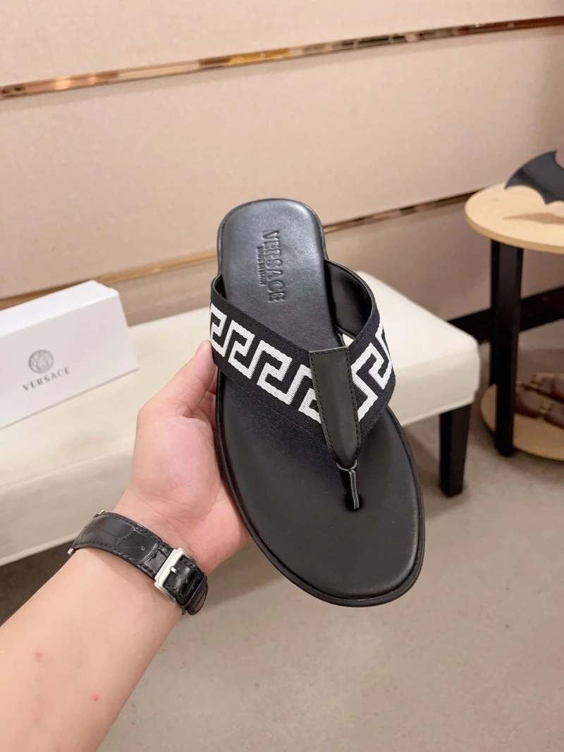 Durable Gxvxnchy Slippers 154387