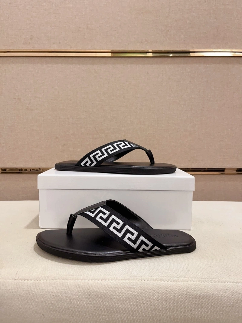 Durable Gxvxnchy Slippers 154387