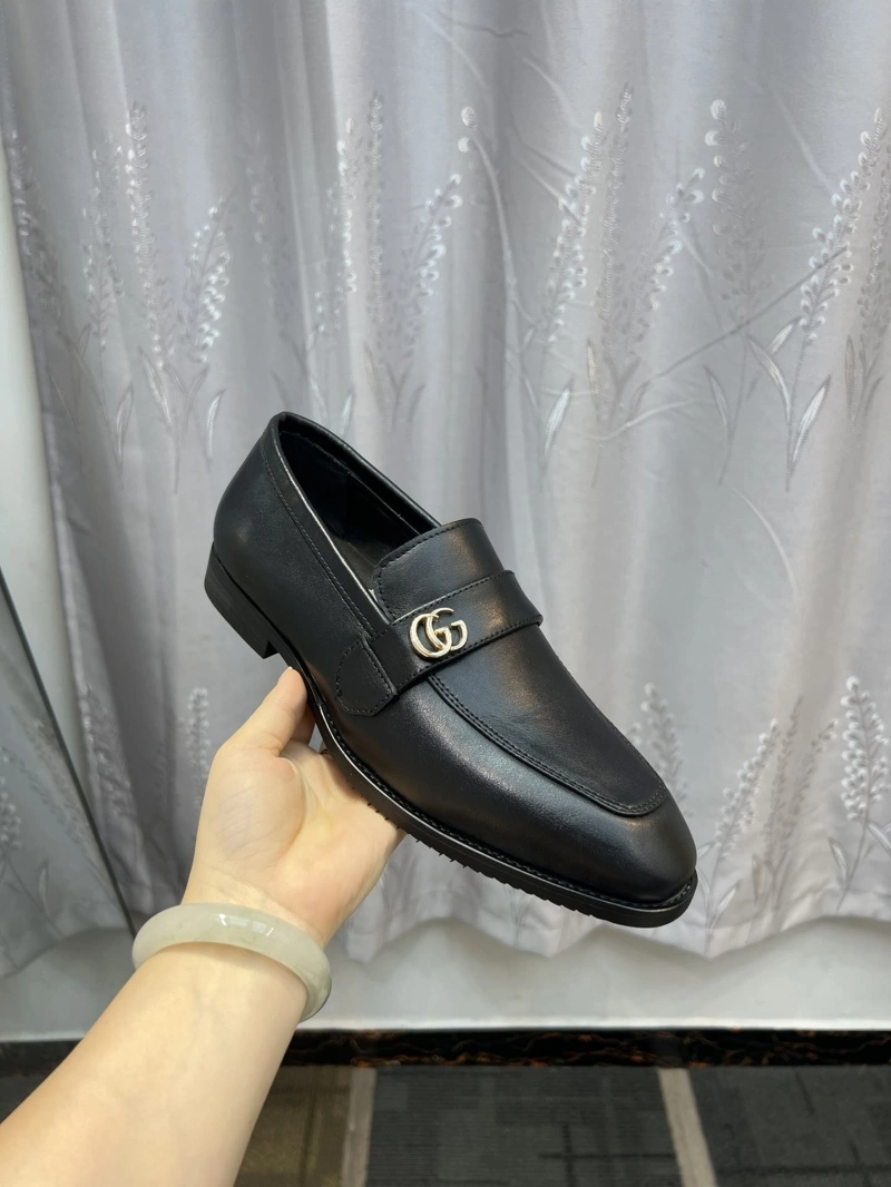 Versatile Gxccx Leather Shoes 163202