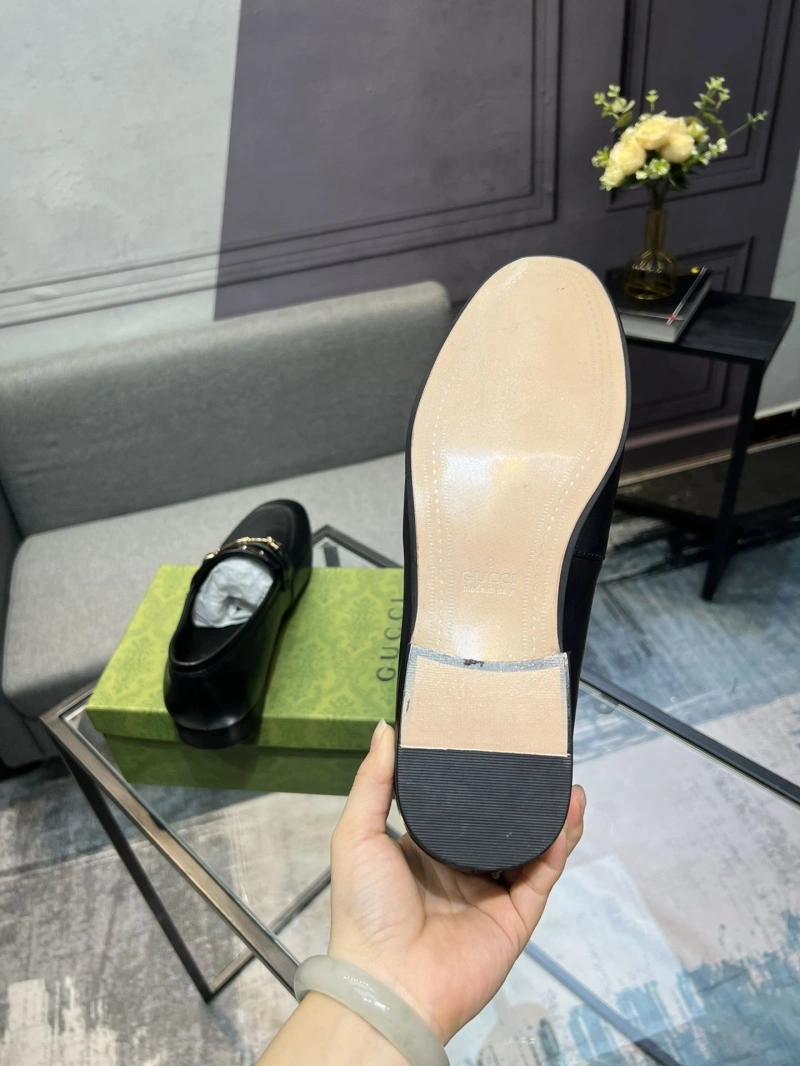 Timeless Gxccx Leather Shoes 163207