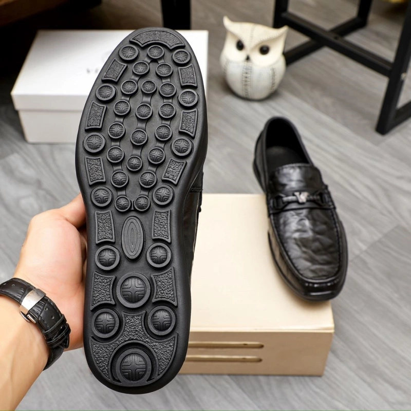 WellDesigned Gxvxnchy Leather Shoes 154467