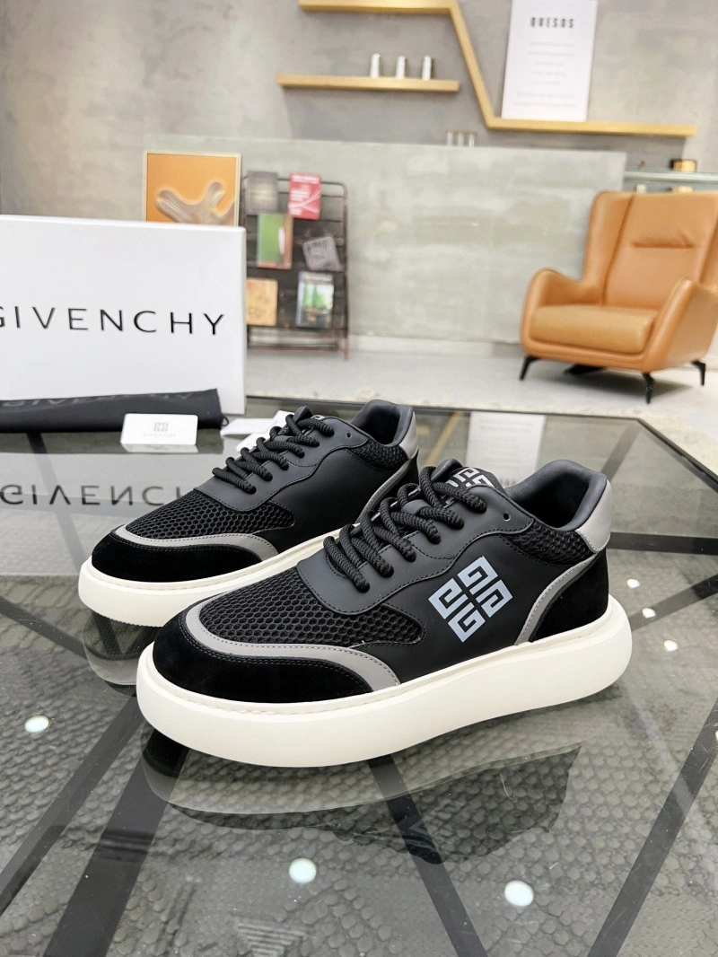 Reliable Gxvxnchy Sneakers 154261