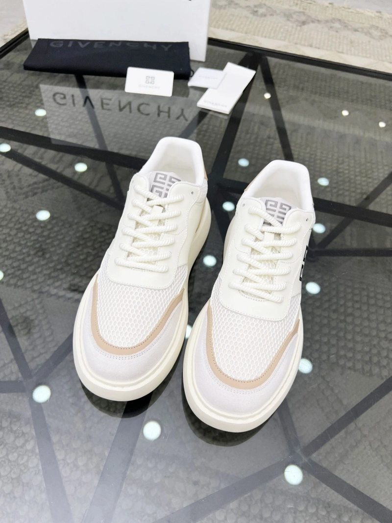 Gxvxnchy Sneakers Practical 154263