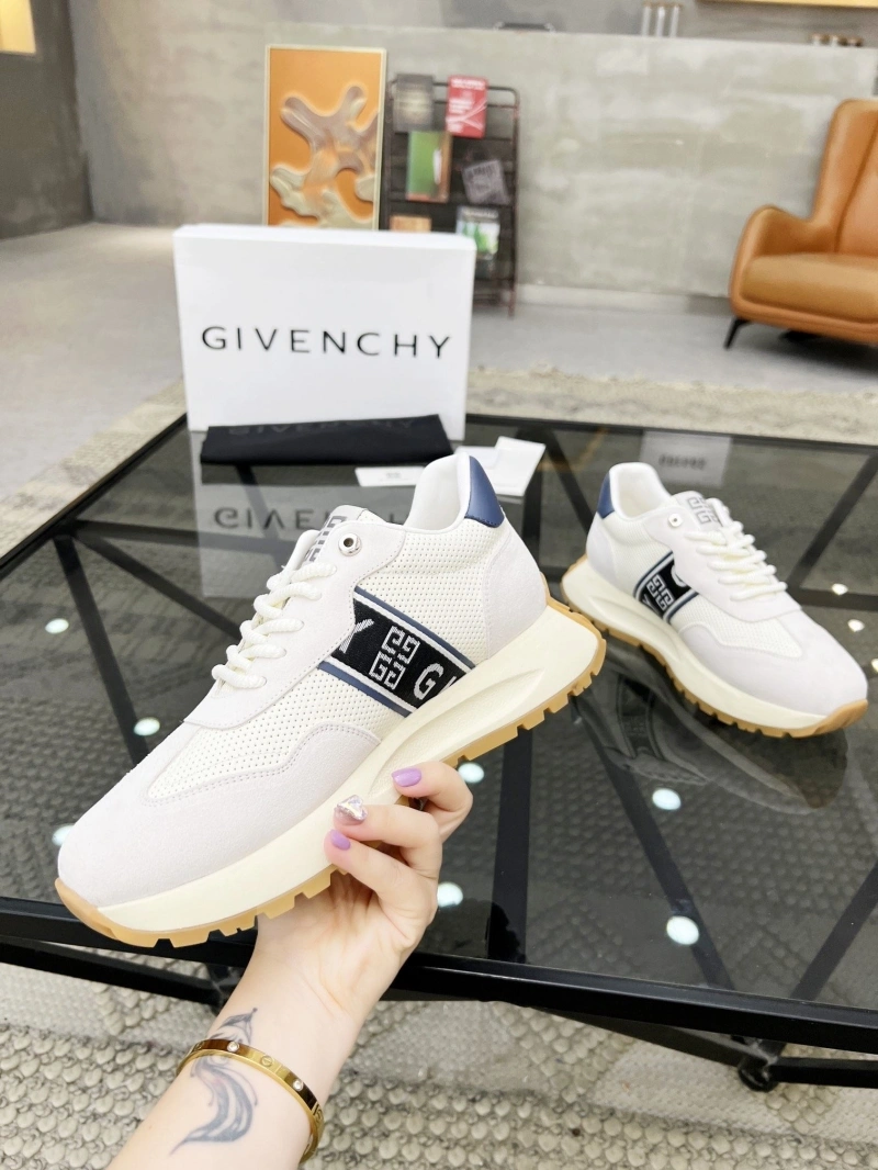Gxvxnchy Sneakers StreetReady 154259