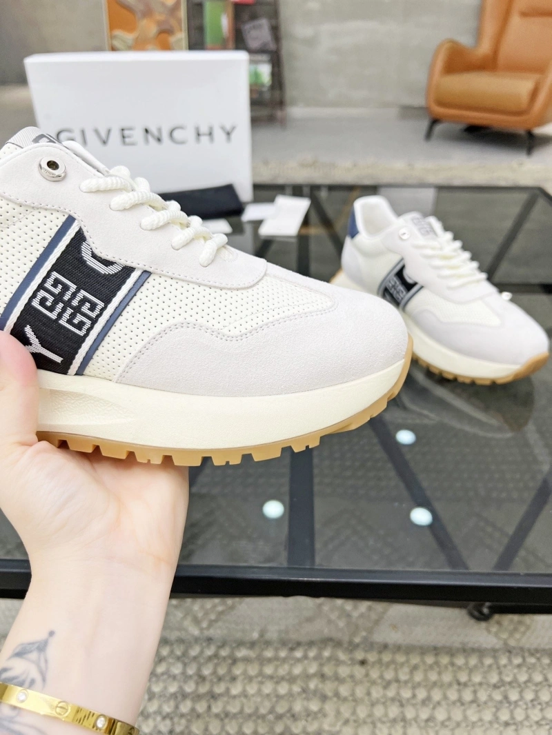 Gxvxnchy Sneakers StreetReady 154259