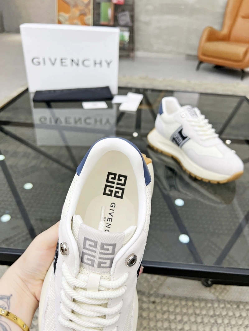 Gxvxnchy Sneakers StreetReady 154259