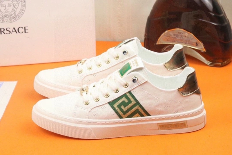 Flexible Gxvxnchy Sneakers 154252