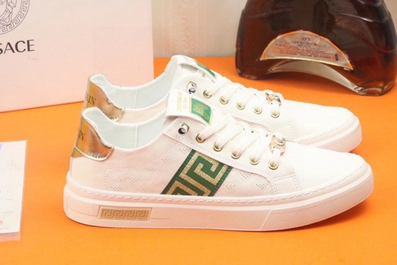 Flexible Gxvxnchy Sneakers 154252