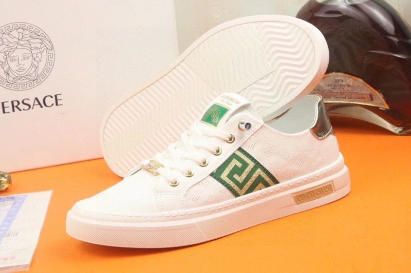 Flexible Gxvxnchy Sneakers 154252