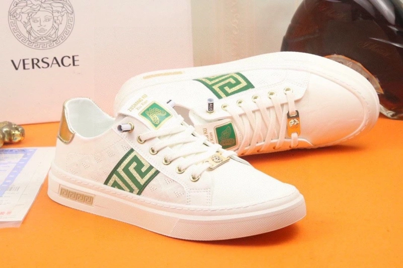 Flexible Gxvxnchy Sneakers 154252