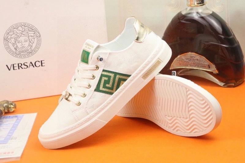 Flexible Gxvxnchy Sneakers 154252