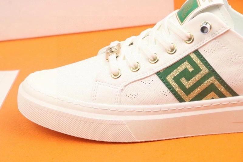 Flexible Gxvxnchy Sneakers 154252