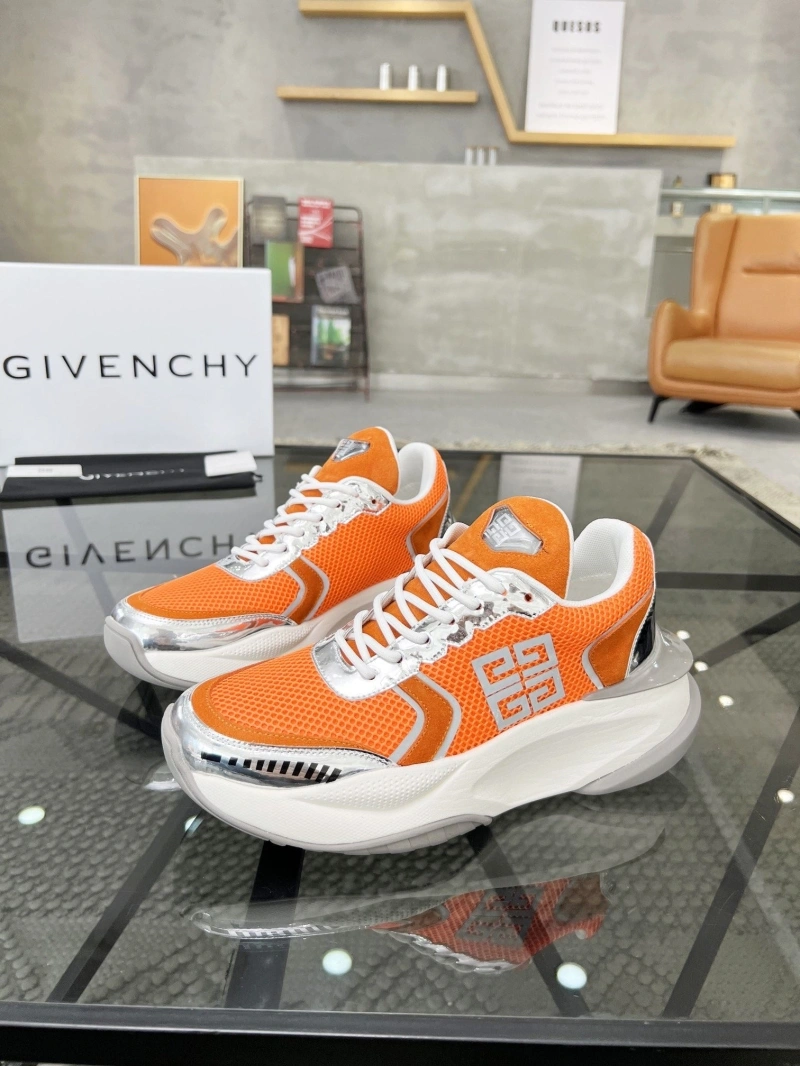 Gxvxnchy Sneakers Cozy 154266