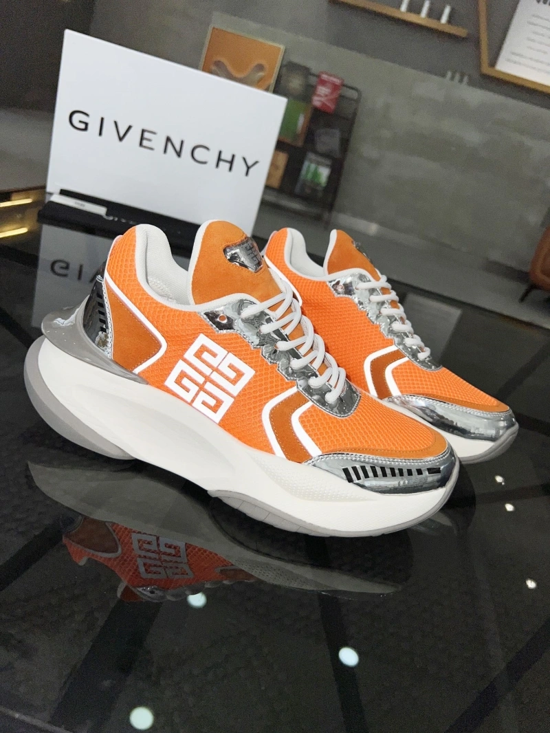 Gxvxnchy Sneakers Cozy 154266
