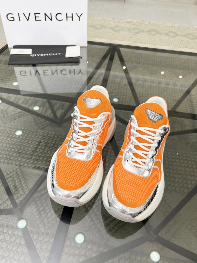 Gxvxnchy Sneakers Cozy 154266