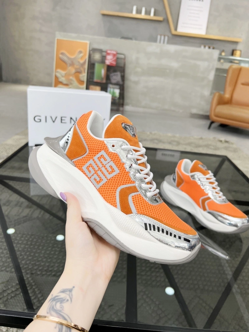 Gxvxnchy Sneakers Cozy 154266