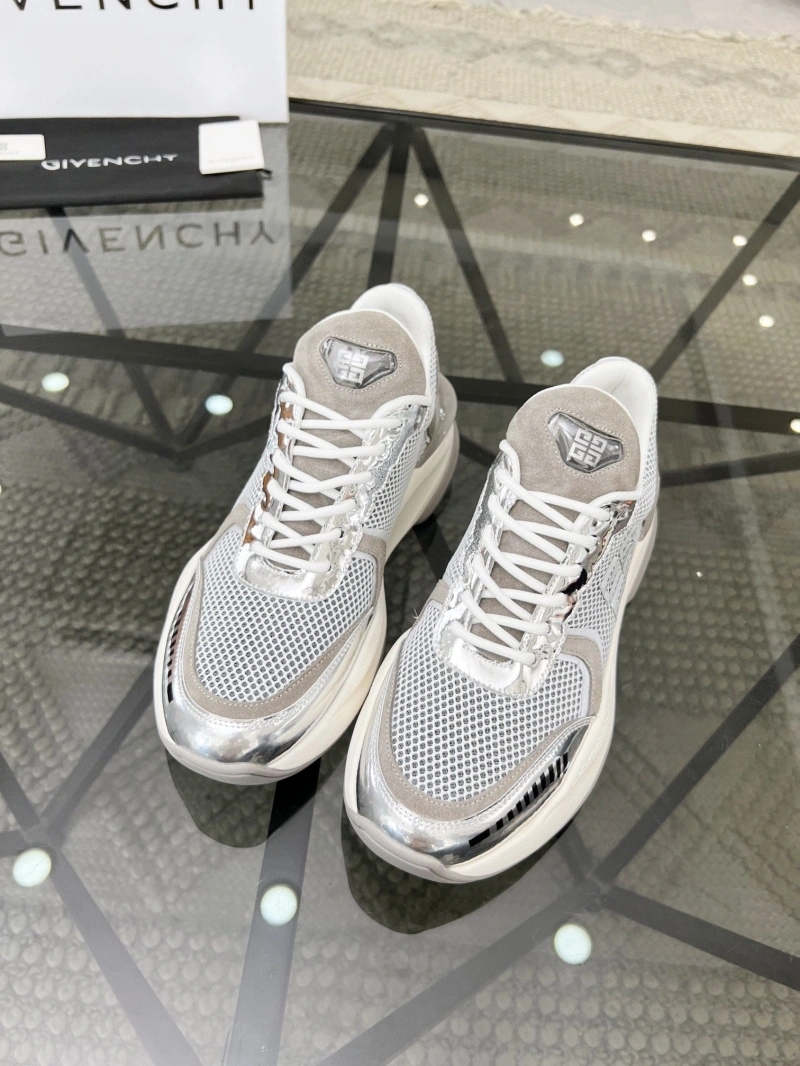 Modern Gxvxnchy Sneakers 154255