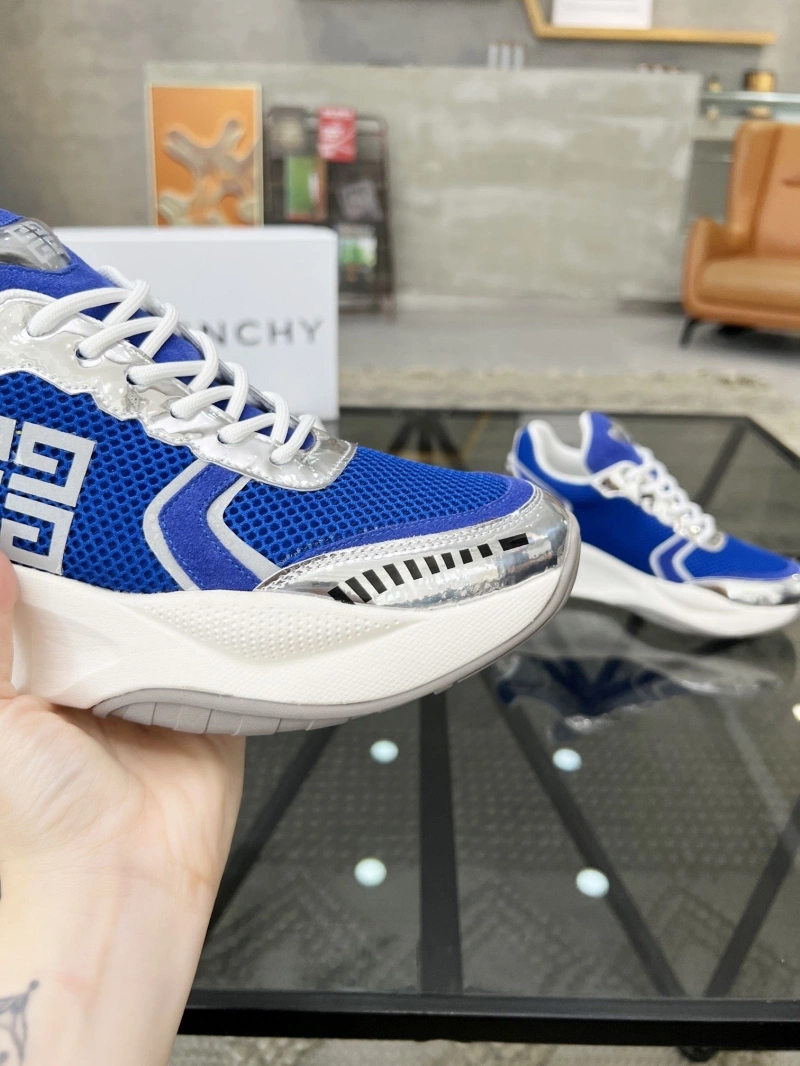 ModernLook Gxvxnchy Sneakers 154251