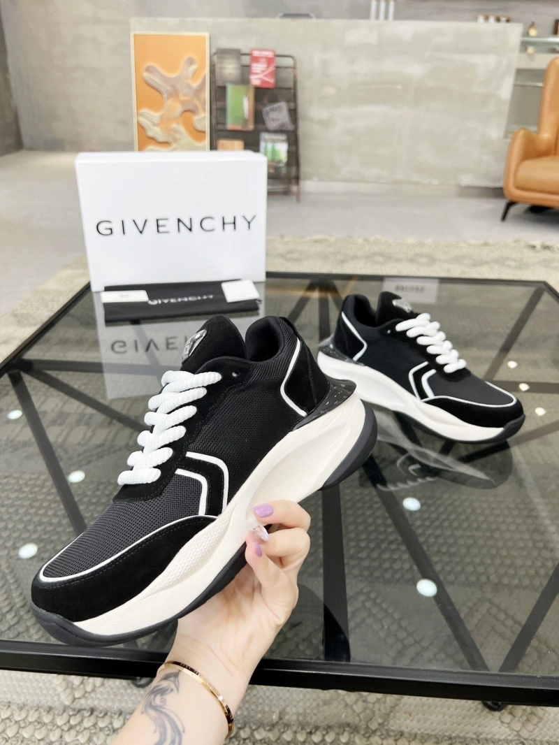 SportInspired Gxvxnchy Sneakers 154257