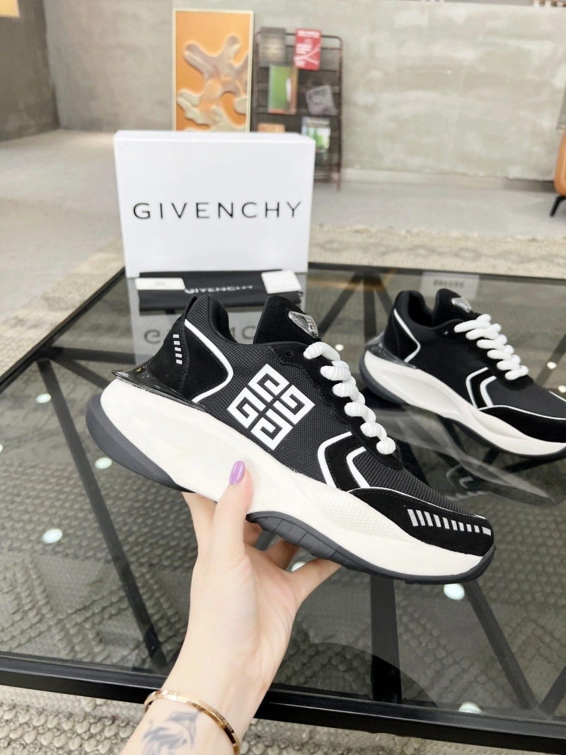 SportInspired Gxvxnchy Sneakers 154257