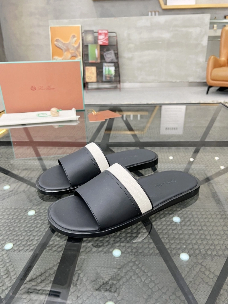 Versatile LX Slippers 188387
