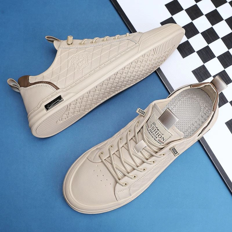 Lightweight Gxvxnchy Sneakers 154254