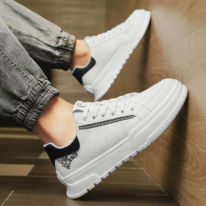 Vibrant Gxvxnchy Sneakers 154248