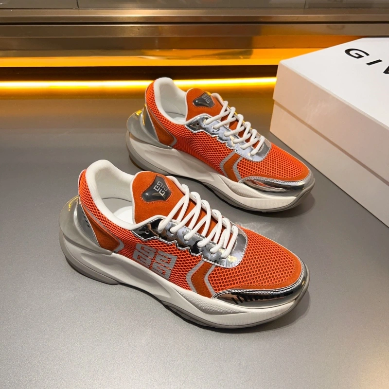 Refined Gxvxnchy Sneakers 154243