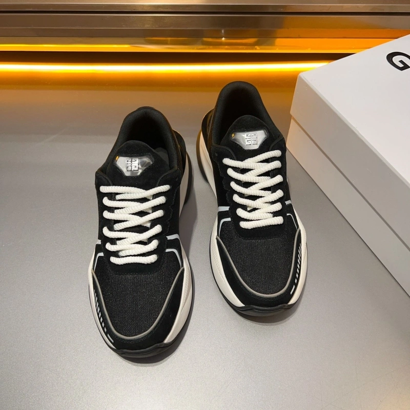 DailyWear Gxvxnchy Sneakers 154241
