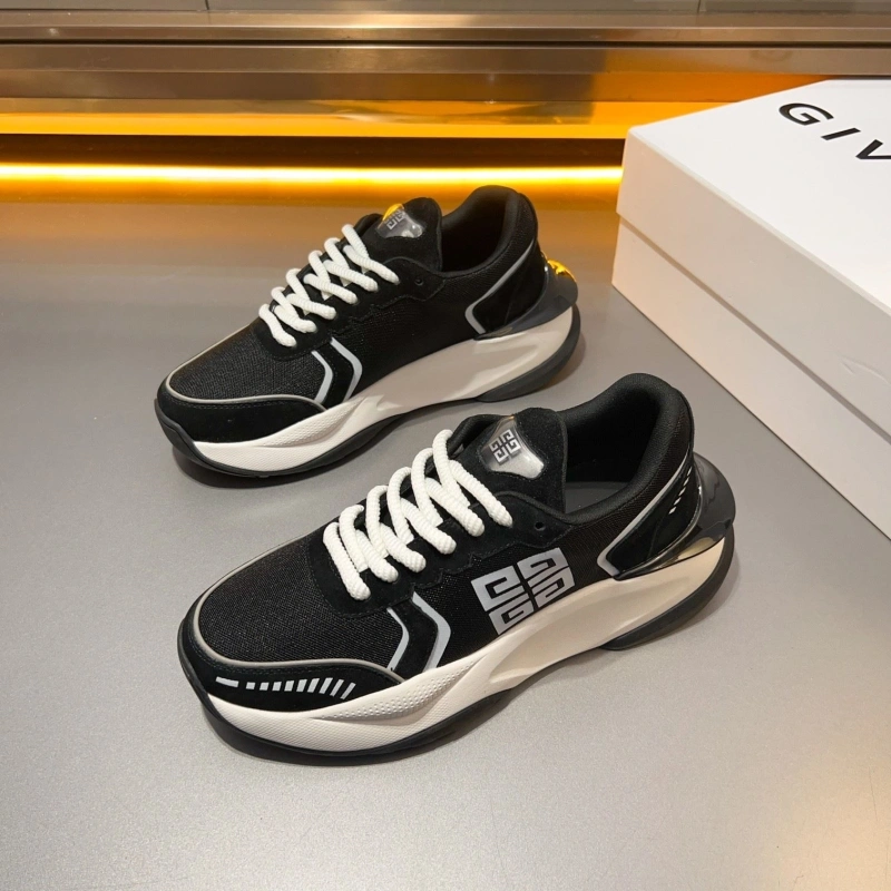 DailyWear Gxvxnchy Sneakers 154241