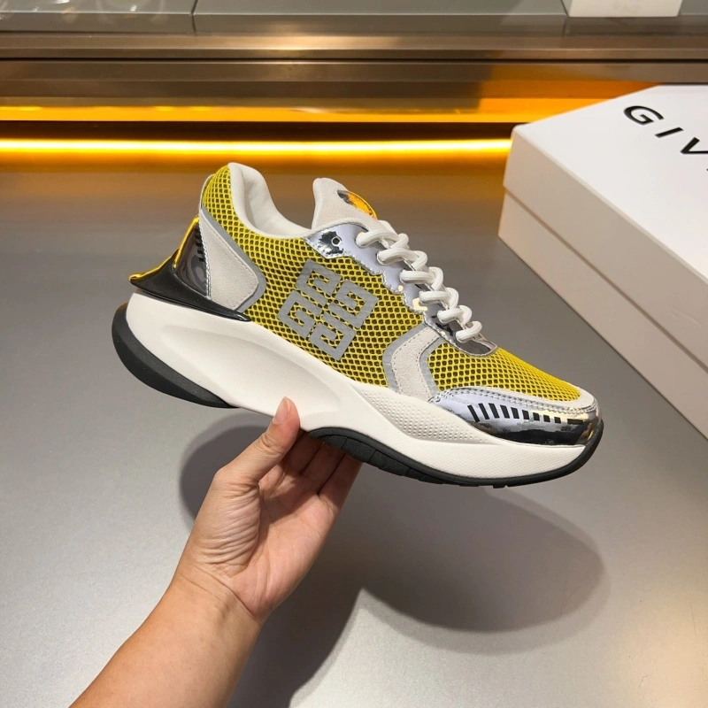 Gxvxnchy Sneakers Compact 154240