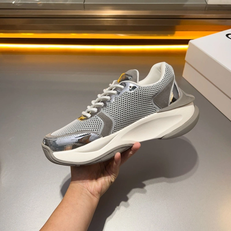 Compact Gxvxnchy Sneakers 154239