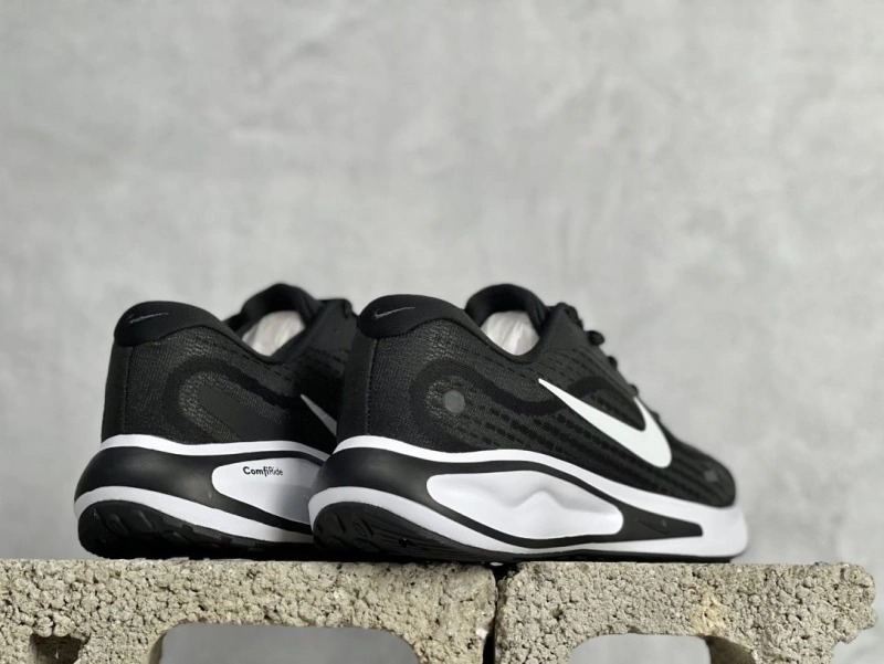 EyeCatching Nxkx Sneakers 199979