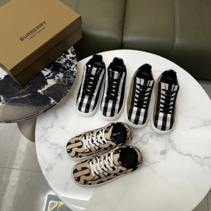 Comfortable Bxrbxrry Sneakers 115408